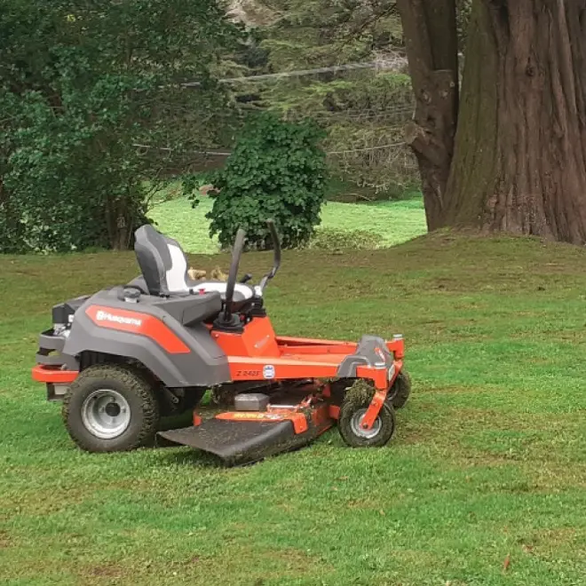 SJ Lawns lifestyle block mowing